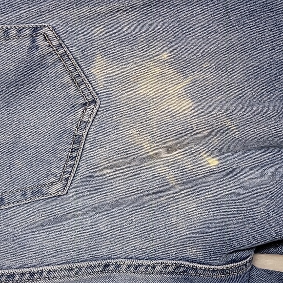 FLAWED! Hollister Curvy Ultra High Rise Mom Denim Jeans Size 5R / W27L27 - Picture 8 of 12